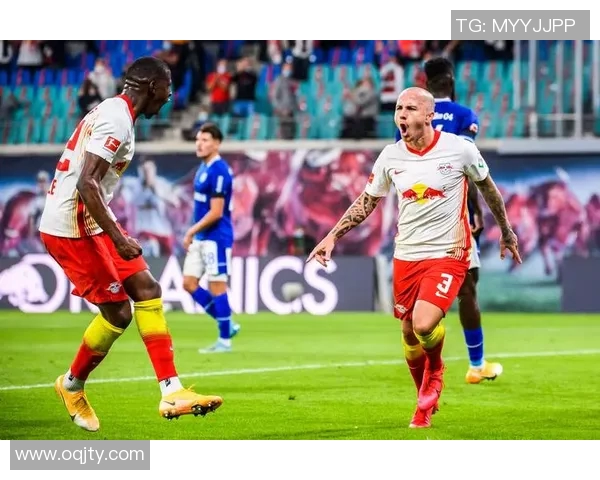 德甲榜首争霸赛：RB莱比锡与沙尔克04战平，冠军悬念加剧